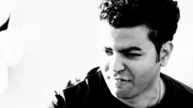 U-RECKEN — studio portrait